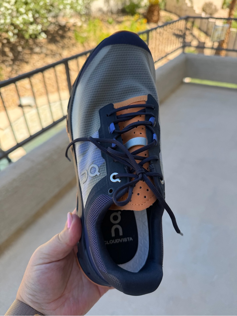 On Cloud Women’s Running Shoe in Navy and Tan